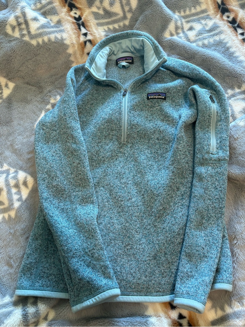 Patagonia Men's Heathered Light Blue Quarter-Zip Fleece Pullover